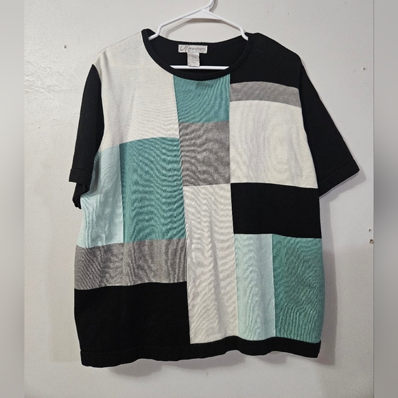 Dressbarn colorblock short sleeve blouse! - Picture 1 of 5